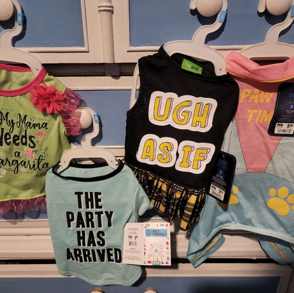 Set of 4 small dog clothes, size small